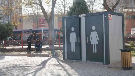 Büyükşehirden son teknolojik özel duraklar