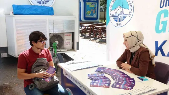 Büyükşehirden üniversite öğrencilerine rehberlik ve danışmanlık hizmeti