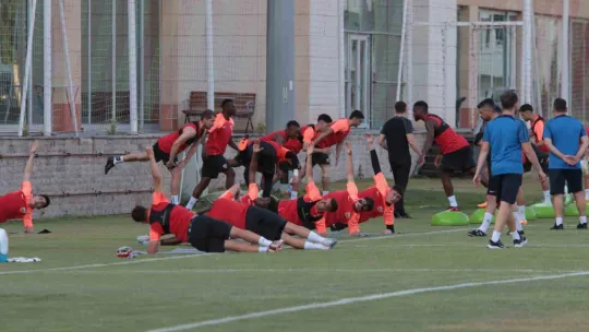 Çağdaş Atan: 'Sürdürülebilir bir Kayserispor varsa ben buradayım'
