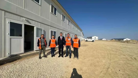 Çopuroğlu'ndan hızlı tren şantiyesine ziyaret