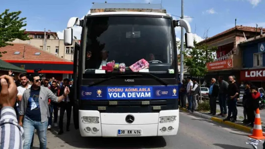 Cumhur İttifakı Tomarza'da Coşkuyla Karşılandı