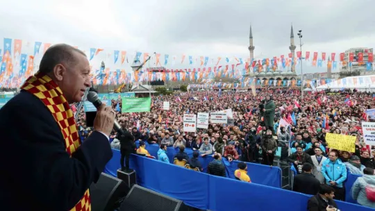 Cumhurbaşkanı Erdoğan: 'Kamu bankalarımız emeklilerin komisyon ödemesini 8 bin TL ile 12 bin TL olarak belirledi'