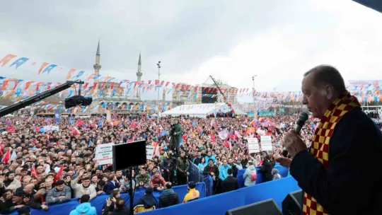 Cumhurbaşkanı Erdoğan: 'Kamu bankalarımız emeklilerin komisyon ödemesini 8 bin TL ile 12 bin TL olarak belirledi'