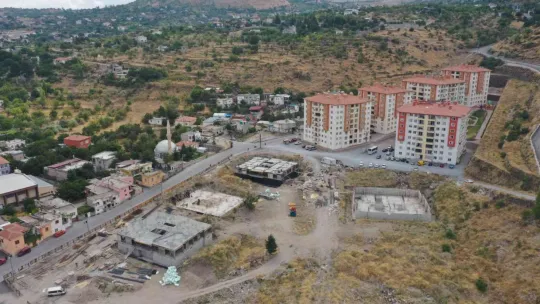 Cumhurbaşkanı Erdoğan'dan Hacılar'a 400 konut müjdesi