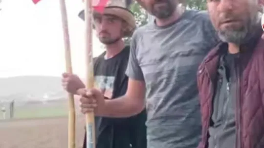 CZN Burak, kazada ölen Kayserili fenomenin taziyesine katıldı