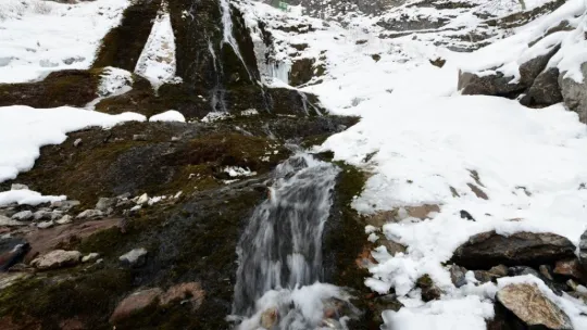 Derebağ Şelalesi'nde 'kış' güzelliği
