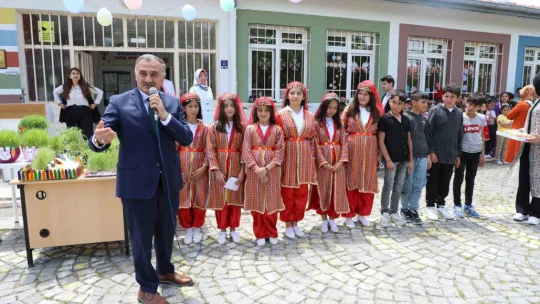 Develi Çayırözü İlkokul ve Ortaokulunda bahar coşkusu