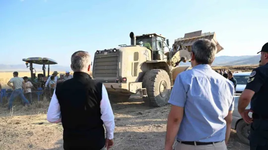 Develi'de anız yangını: Hububat ekili 140 dekar alan yandı