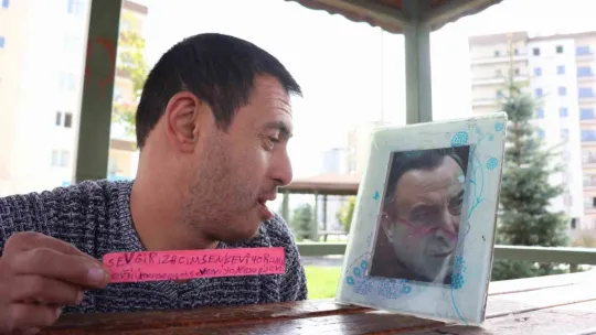 Down sendromlu Ali'nin 'Rıza Baba' sevgisi