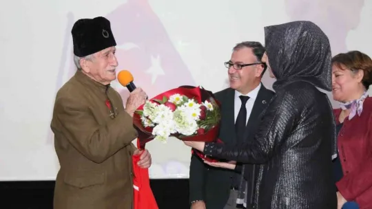 Dünya Barış Elçisi Hacılar'da