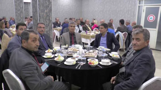 Eğitim camiası iftarda buluştu