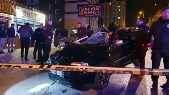 Ehliyetsiz genç tıra arkadan çarptı, arkadaşının cansız bedeni ile yola devam etti
