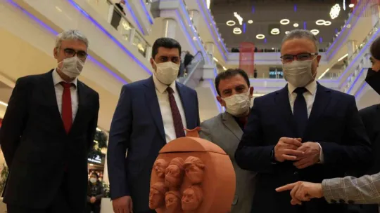 El emeği göz nuru sergisi
