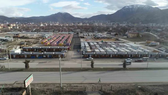 Elbistan Talas Kent'te anahtarlar teslim ediliyor