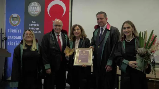Emektar avukatlar ödüllendirildi