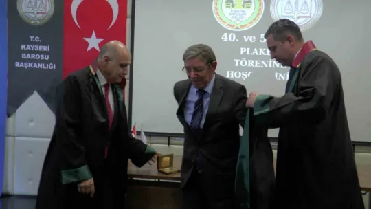 Emektar avukatlar ödüllendirildi