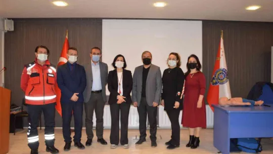 Emniyet müdürlüğü personeline Temel İlkyardım Eğitimi verildi