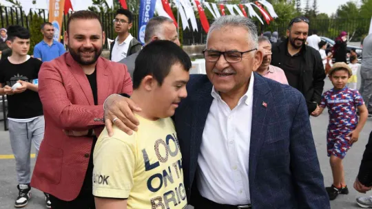 Engelliler Günü'ne Özel Orhan Hakalmaz Konseri