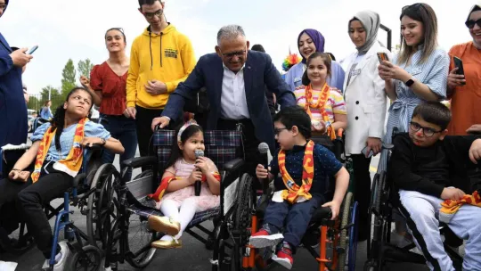Engelliler Günü'ne Özel Orhan Hakalmaz Konseri