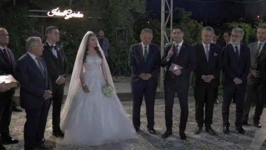 Ensari ailesinin mutlu günü