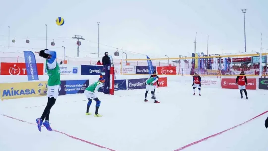 Erciyes'in dört kapısında, 'dört dörtlük etkinlikler'