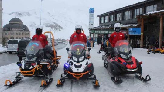 Erciyes'in hayata dokunan kahramanları JAK Timleri