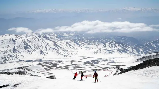 Erciyes'te baharda kayak keyfi