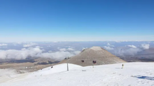 Erciyes'te kar sevinci