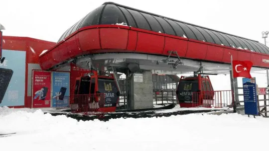 Erciyes'te Mayıs karı güzelliği
