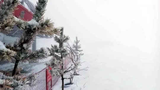 Erciyes'te Mayıs karı güzelliği