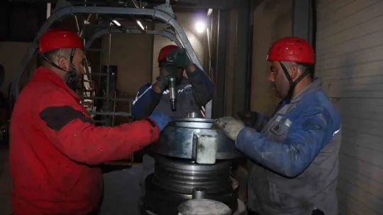 Erciyes'in 24 kilometrelik halatı santim santim kontrol ediyor