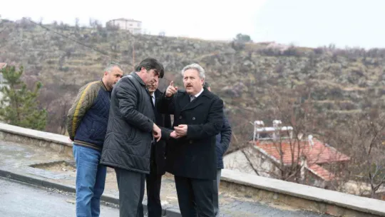 Erenköy Mahallesi'nde hummalı yol çalışması tamamlandı