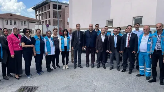 Erşan, evde sağlık hizmetleri personelini ziyaret etti
