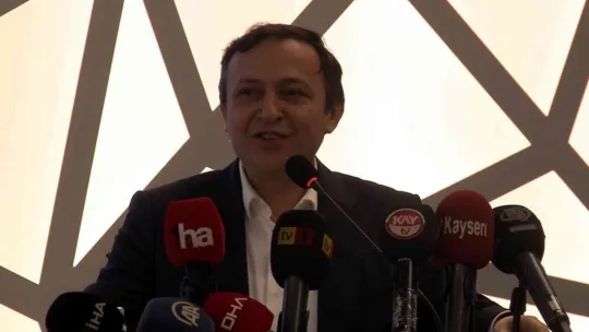 ERU Çocuk Kemik İliği Nakil Merkezi 500. naklini kutluyor