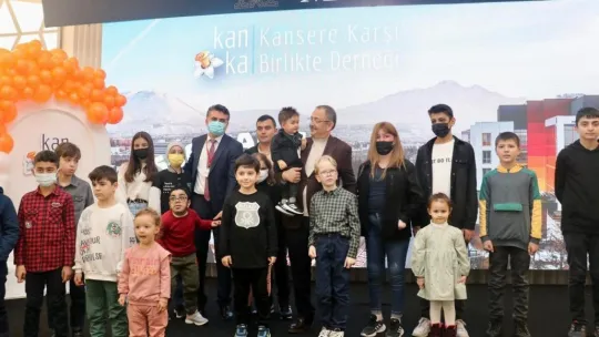 ERU Çocuk Kemik İliği Nakil Merkezi 500. naklini kutluyor