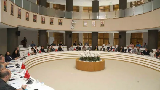 ERÜ'de '2023-2024 Eğitim-Öğretim Yılı Hazırlık Çalıştayı' düzenlendi