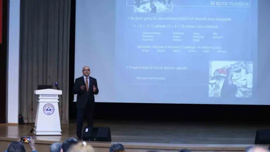 ERÜ'de 'Deprem Bölgesiyle Tek Yürek' konulu söyleşi düzenlendi
