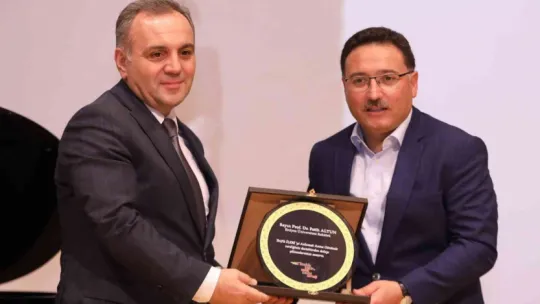 ERÜ'de 'Tevfik İleri'yi Anlamak' Programı düzenlendi