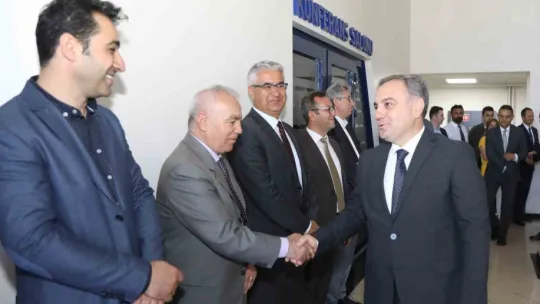 ERÜ'de bayramlaşma töreni düzenlendi