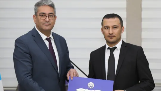 ERÜ'den Ödüllü akademisyenlere teşekkür