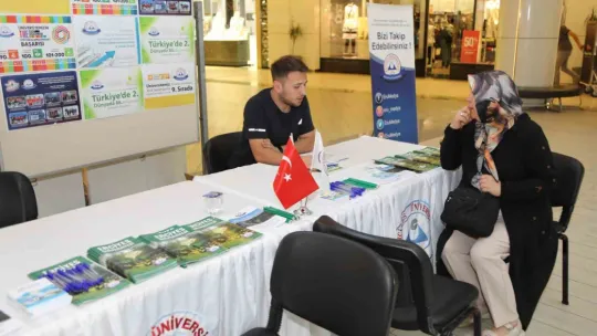 ERÜ'den tercih yapacak öğrencilere danışmanlık desteği