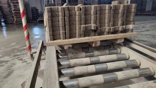 ERÜ ile AGÜ Öğretim Üyeleri, Çimentosuz Yapı Malzemesi Üretti