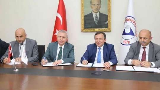 ERÜ ve Koop-İş Sendikası Arasında Toplu İş Sözleşmesi İmzalandı
