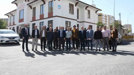 Esentepe Mahallesi'nde hizmetler ardı ardına tamamlanıyor