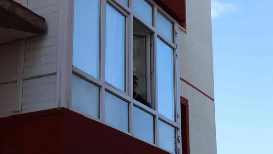 Eşi ve üvey kızının boğazını kesen şahsa ceza yağdı