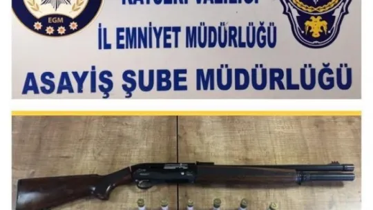 Ev faresi kadınlar önce kameraya sonra polise yakalandı