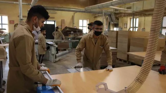 Fabrika değil, meslek lisesi