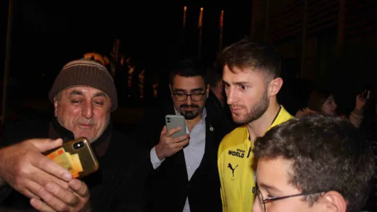 Fenerbahçe, Kayseri'de coşkuyla karşılandı