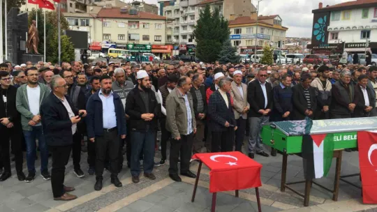 Filistin'de hayatını kaybedenler için Develi'de gıyabi cenaze namazı kılındı