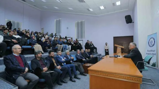 Genç dostu başkan, Kampüs Buluşmaları'nda öğrencilerle bir araya geldi